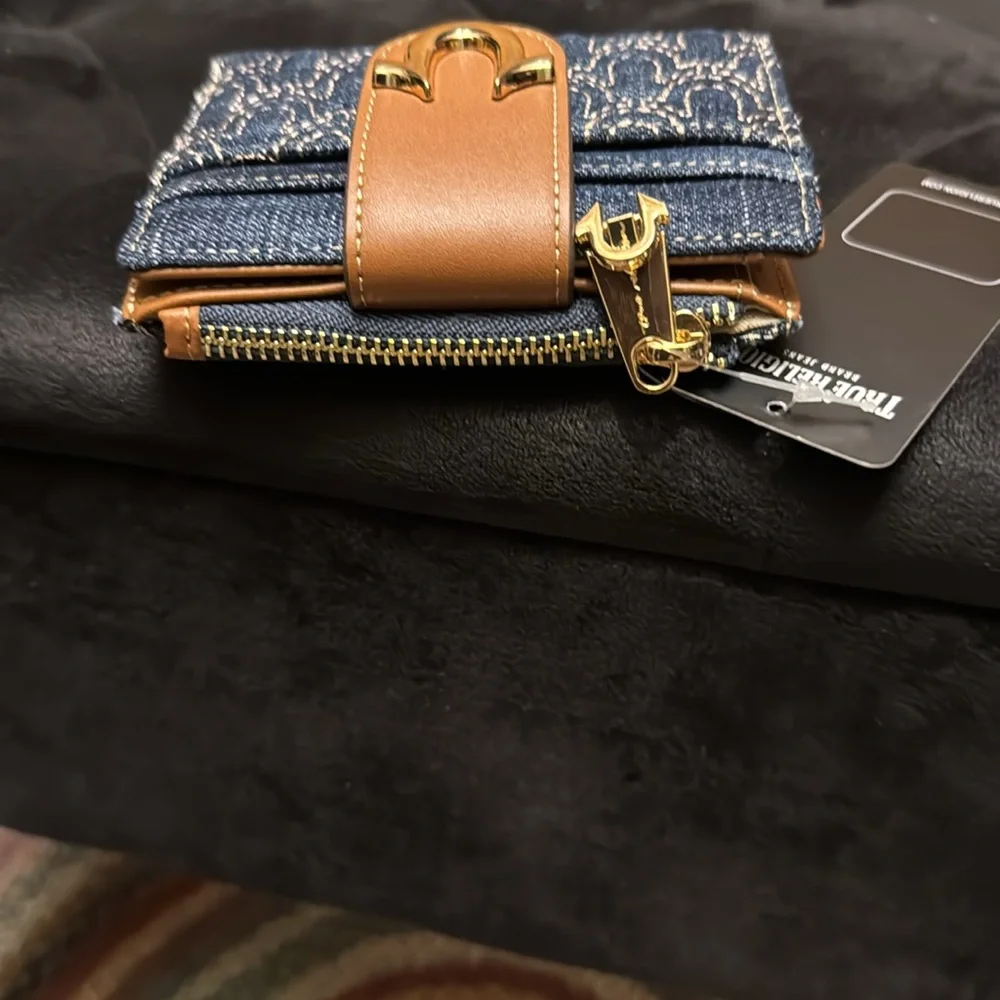 True Religion Denim and Brown Set - Picture 9 of 14